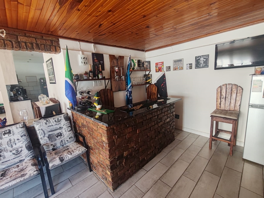 3 Bedroom Property for Sale in Windsor Park Eastern Cape